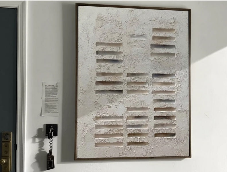 The Texture Revolution: Why Plaster Surfaces Are Everywhere in High-End Homes